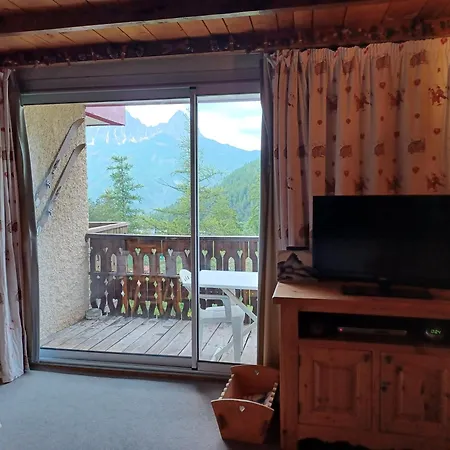Le Chambeyron Praloup 1600 Apartment *